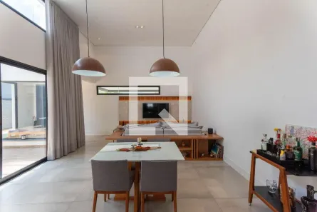 Casa com 3 Quartos à venda, 200m² no Swiss Park, Campinas