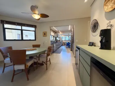 Apartamento com 4 Quartos para venda ou aluguel, 378m² no Cambuí, Campinas