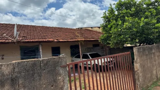 Casa com 2 Quartos à venda, 592m² no Mombuca, Guatapará