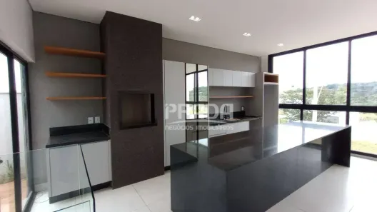 Casa de Condomínio com 3 Quartos para venda ou aluguel, 182m² no Granja Marileusa, Uberlândia