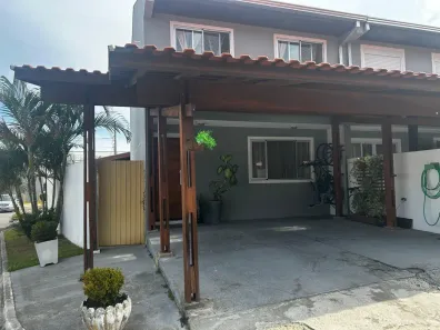 Sobrado com 3 Quartos à venda, 109m² no Cajuru, Curitiba