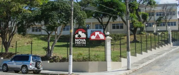 Ponto Comercial para alugar, 60m² no Centro, Cruzeiro
