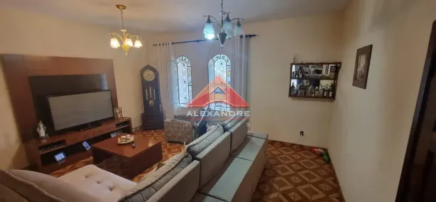 Casa com 3 Quartos à venda, 180m² no Vila Tatetuba, São José dos Campos