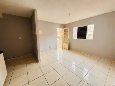 Apartamento com 2 Quartos para alugar, 70m² no Ypiranga, Valparaíso de Goiás