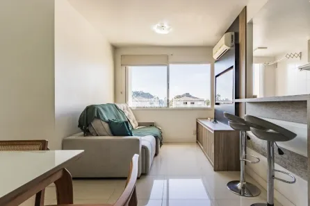 Apartamento com 3 Quartos à venda, 65m² no Vila Ipiranga, Porto Alegre