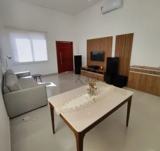 Casa de Condomínio com 3 Quartos à venda, 300m² no Bairro do Grama, Caçapava