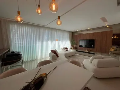Apartamento com 4 Quartos para alugar, 120m² no Centro, Balneário Camboriú