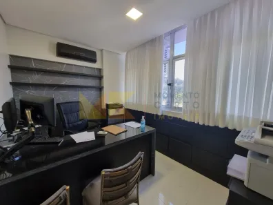 Sala Comercial com 3 Quartos para alugar, 72m² no Centro, Blumenau