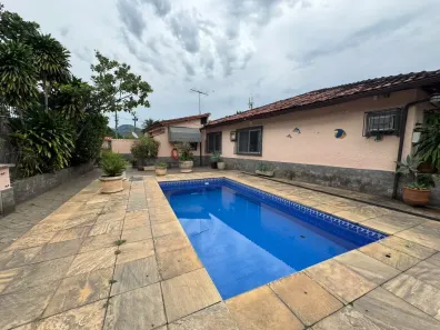Apartamento com 4 Quartos à venda, 238m² no Taquara, Rio de Janeiro