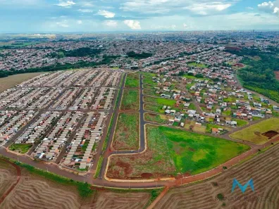 Lote/Terreno à venda, 250m² no Jardim Strass, Londrina