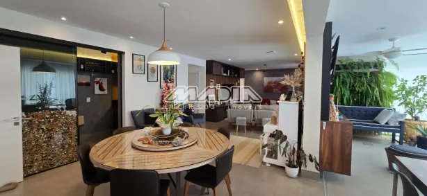 Apartamento com 3 Quartos à venda, 247m² no Vila Embaré, Valinhos