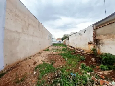 Lote/Terreno para alugar, 125m² no Jardinópolis, Jardinópolis