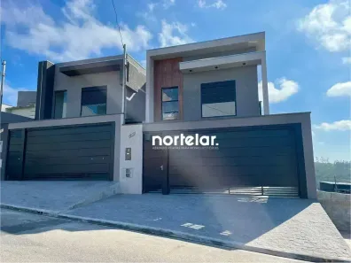 Sobrado com 3 Quartos à venda, 175m² no Portais (Polvilho), Cajamar