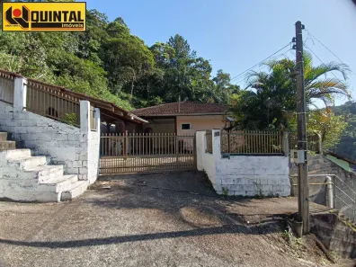 Casa com 3 Quartos à venda, 674m² no Glória, Blumenau