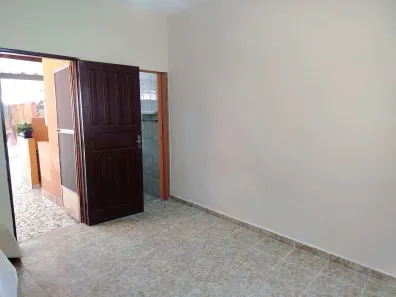 Sobrado com 4 Quartos à venda, 312m² no Tupi, Praia Grande