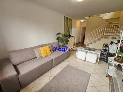 Casa com 3 Quartos à venda, 245m² no Jardim Monte Kemel, São Paulo
