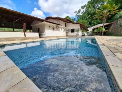 Casa de Condomínio com 4 Quartos à venda, 1651m² no Campo Grande, Rio de Janeiro