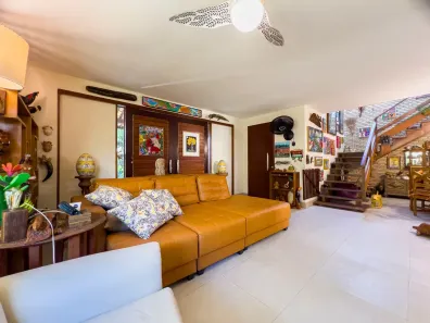 Casa com 4 Quartos à venda, 240m² no Bessa, João Pessoa