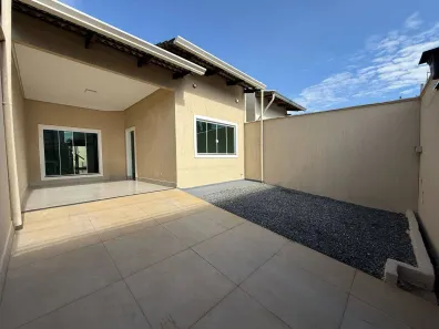 Sobrado com 4 Quartos à venda, 210m² no Jardim Atlântico, Goiânia