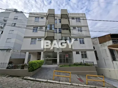 Apartamento com 2 Quartos para alugar, 58m² no Carvoeira, Florianópolis