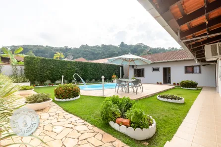 Casa com 3 Quartos à venda, 154m² no Velha Central, Blumenau