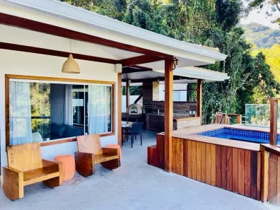 Casa com 6 Quartos à venda, 400m² no Portogalo, Angra dos Reis