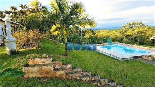 Fazenda/Sítio com 2 Quartos à venda, 350m² no Chácaras Santa Maria, Jacareí