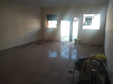 Ponto Comercial à venda, 100m² no Sepetiba, Rio de Janeiro