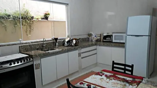 Sobrado com 3 Quartos à venda, 250m² no Vila Palmares, Santo André