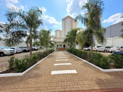 Apartamento com 2 Quartos à venda, 60m² no Zona 02, Maringá