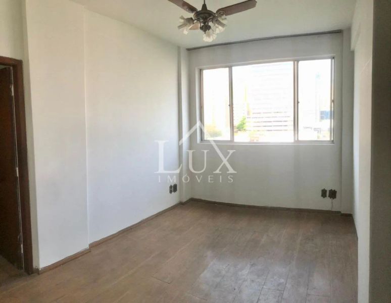 Apartamento com 4 quartos — Barro Preto, Belo Horizonte