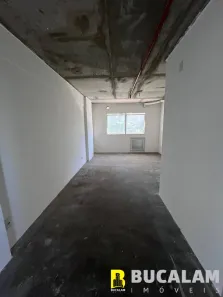 Sala Comercial para alugar, 27m² no Jardim Henriqueta, Taboão da Serra