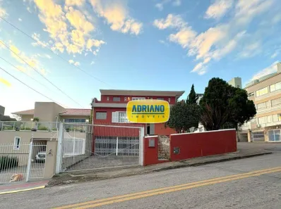 Imóvel Comercial com 5 Quartos para alugar, 220m² no Bom Abrigo, Florianópolis