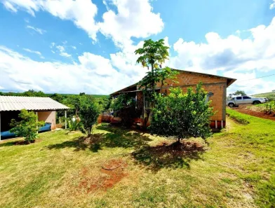 Fazenda/Sítio com 4 Quartos à venda, 1000m² no Irerê, Londrina