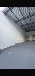 Galpão/Depósito/Armazém para venda ou aluguel, 250m² no Jardim Satélite, São José dos Campos