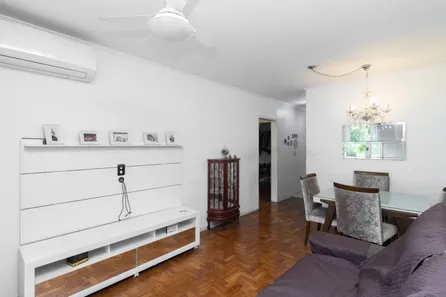 Apartamento com 3 Quartos para alugar, 102m² no Auxiliadora, Porto Alegre