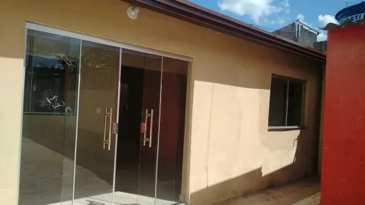 Casa com 2 Quartos para alugar, 70m² no Setor Oeste, Brasília