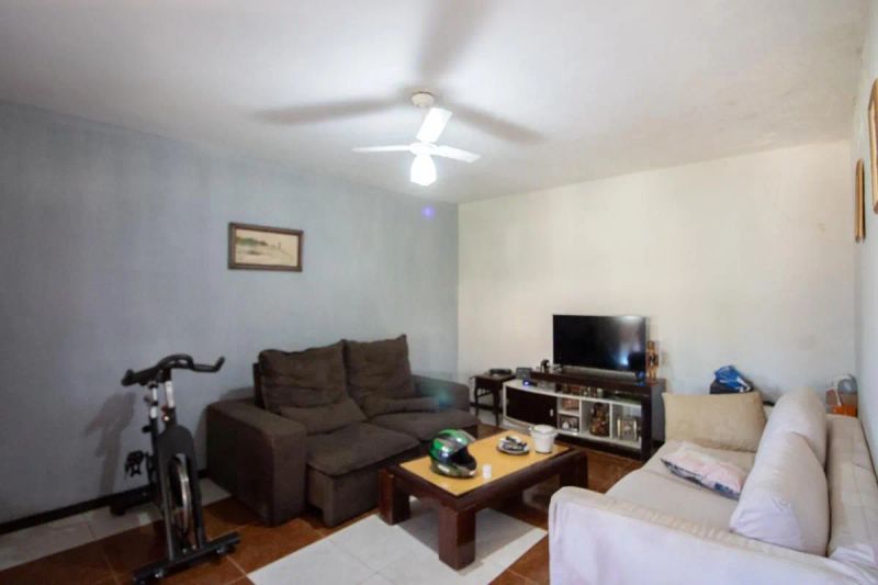 Casa com 2 quartos — Bandeirantes (Pampulha), Belo Horizonte