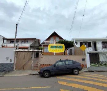 Casa com 3 Quartos para alugar, 120m² no Capoeiras, Florianópolis