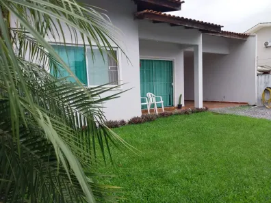 Casa com 3 Quartos à venda, 108m² no Boehmerwald, Joinville