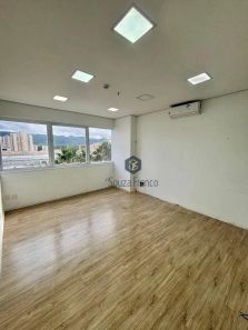 Sala Comercial à venda, 145m² no Jardim Armênia, Mogi das Cruzes