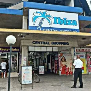 Sala Comercial à venda, 28m² no Itaipu, Niterói