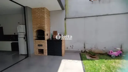Casa com 3 Quartos à venda, 70m² no Cidade Jardim, Uberlândia