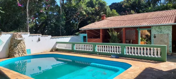 com 6 Quartos à venda, 2500m² no Jardim Centenário, Botucatu