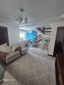 Casa com 3 Quartos à venda, 290m² no Jardim Vitória, Macaé