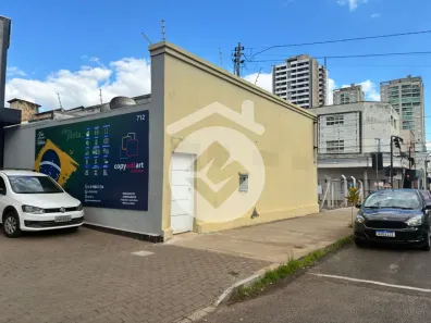 Ponto Comercial para alugar, 200m² no Centro, Uberlândia