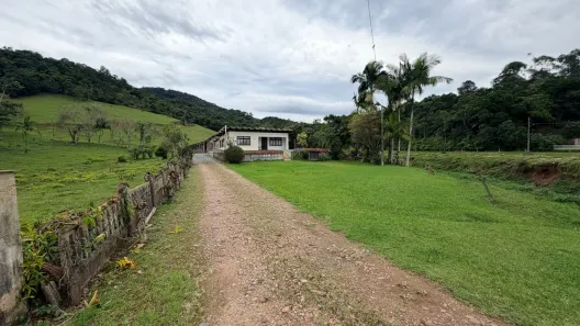 Fazenda/Sítio com 2 Quartos à venda, 178156m² no Belchior Baixo, Gaspar