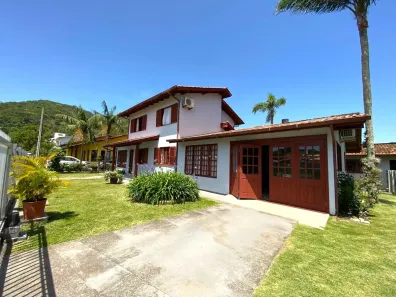 Casa com 3 Quartos à venda, 140m² no Ribeirão da Ilha, Florianópolis