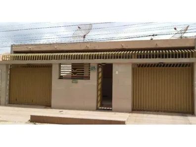 Casa com 1 Quarto à venda, 163m² no Loteamento Recife, Petrolina