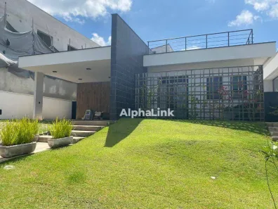 Casa de Condomínio com 3 Quartos para venda ou aluguel, 260m² no Cidade Tamboré, Santana de Parnaíba